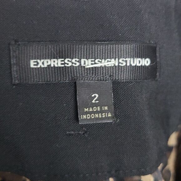 Express Leopard Lined Pencil Skirt Solid Black Size 2 Office Wear Straight - Picture 7 of 8